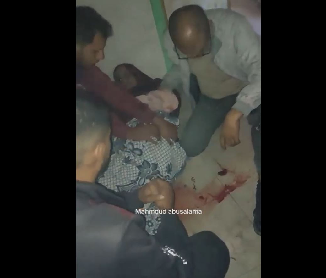 Video: Wounded people trapped inside shelter center of Al-Yaman Al-Saeed Hospital, northern Gaza 