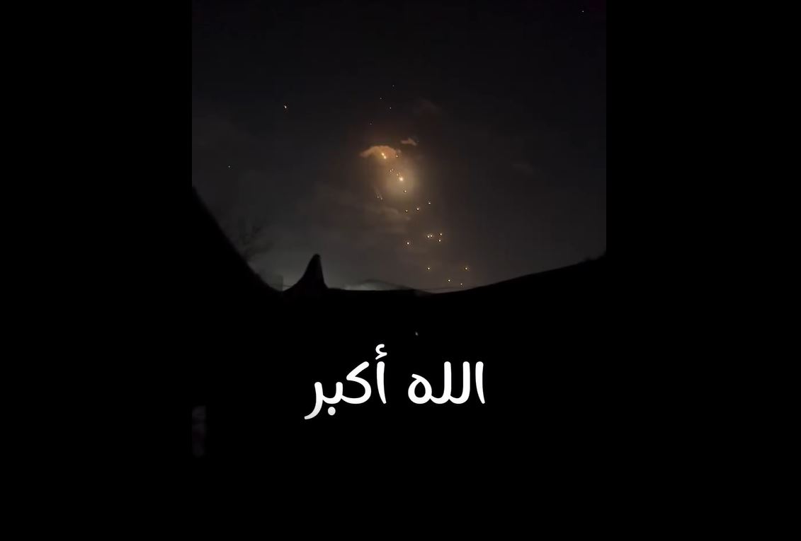 Video: Displaced Palestinians chanting Takbeers while watching Iranian missiles falling on occupation sites