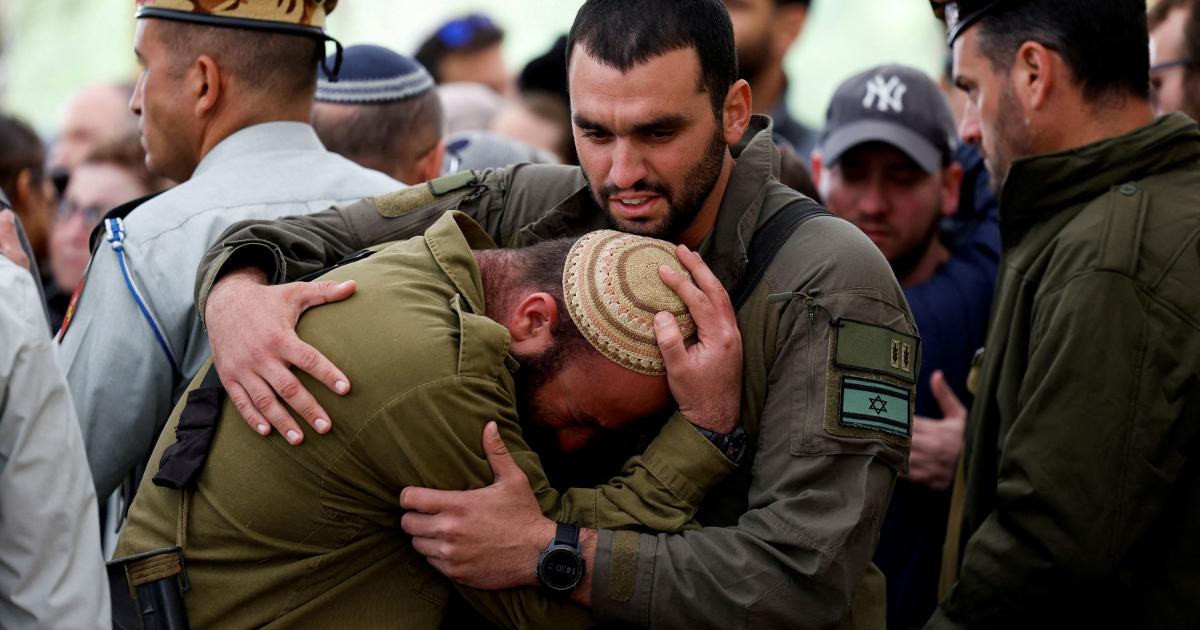 فيديو | تعرف إلى قائمة كبار الضباط بجيش الاحتلال الذين قتلوا منذ 7 أكتوبر من العام الماضي