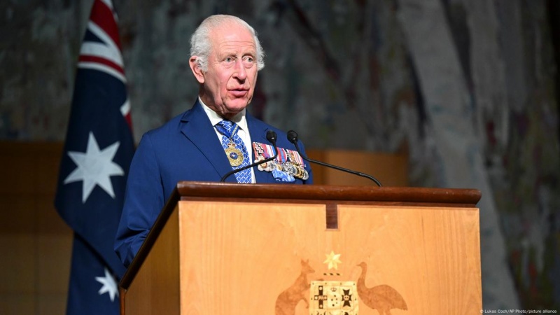 Mengapa Senator Australia Berteriak "Mampus Penjajah" di Hadapan Charles III?