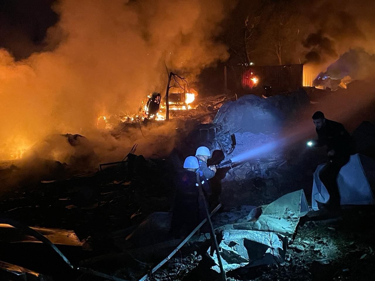 فیديو | دمار كبير جراء قصف الاحتلال على بلدة حاروف قضاء النبطية جنوب لبنان