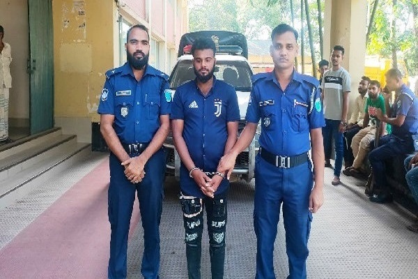 Bangladeshi man taken into custody for offensive comments about Quran in social media  