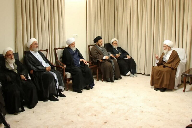 Grand Ayat. Nouri Hamedani: Qom Seminary should address needs of Islamic world