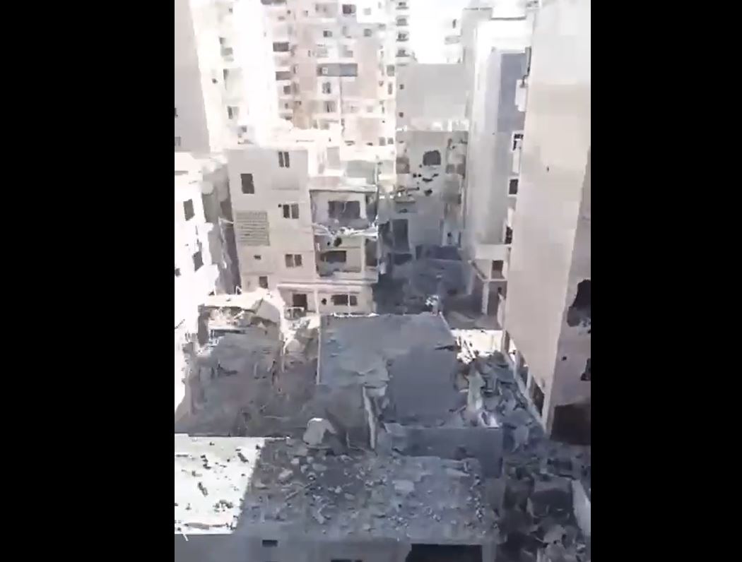 Video: Aftermath of Israeli airstrikes targeted residential buildings in Tyre, southern Lebanon
