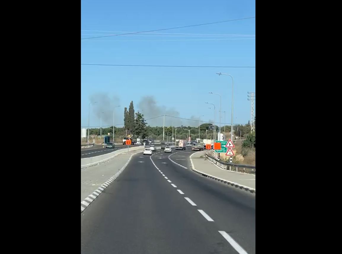 Videos: Two illegal settlers seriously injured in a rockets attacks fired at Nahariya and Western Galilee from Lebanon