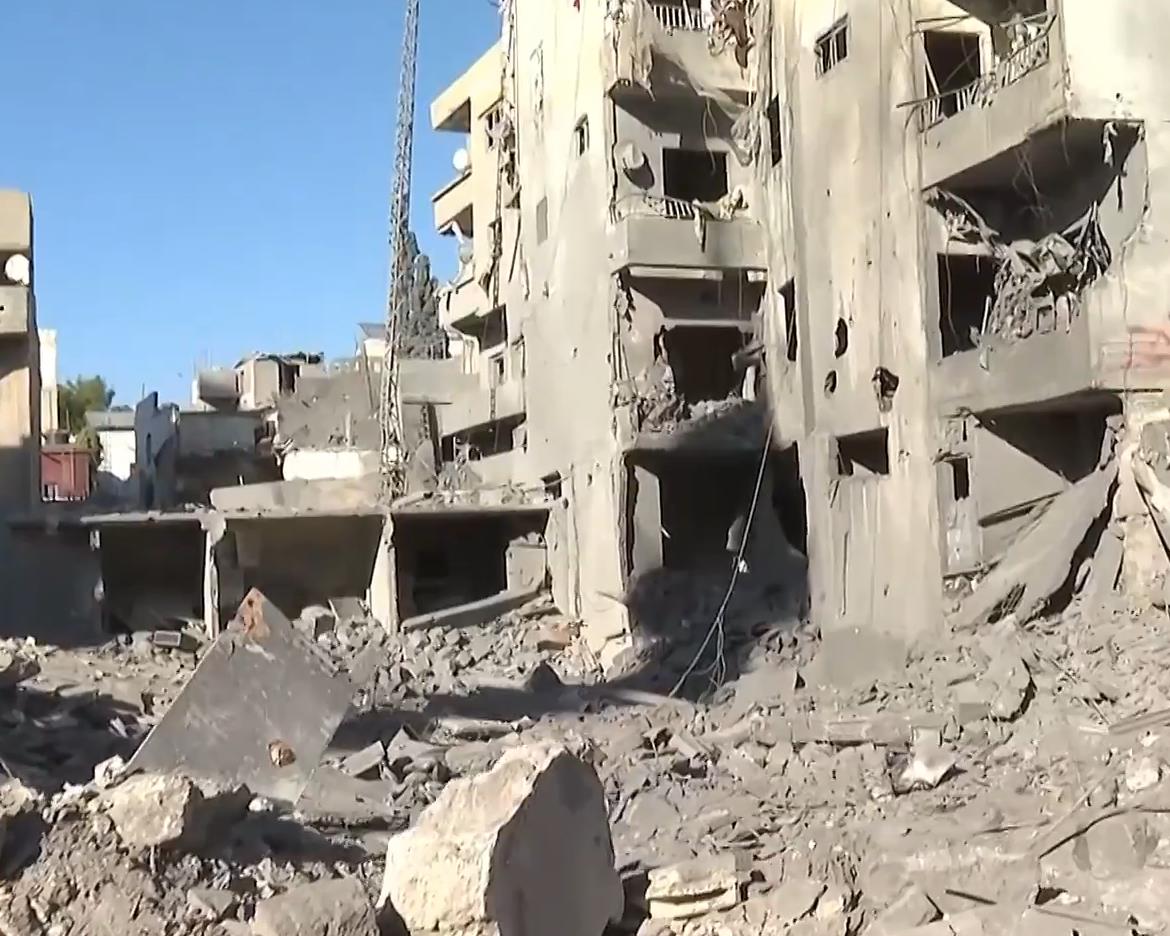 فیدیو | مناطق مدنية مدمرة بفعل مقاتلات صهيونية في صور اللبنانية تُكذب مزاعم الكيان المحتل
