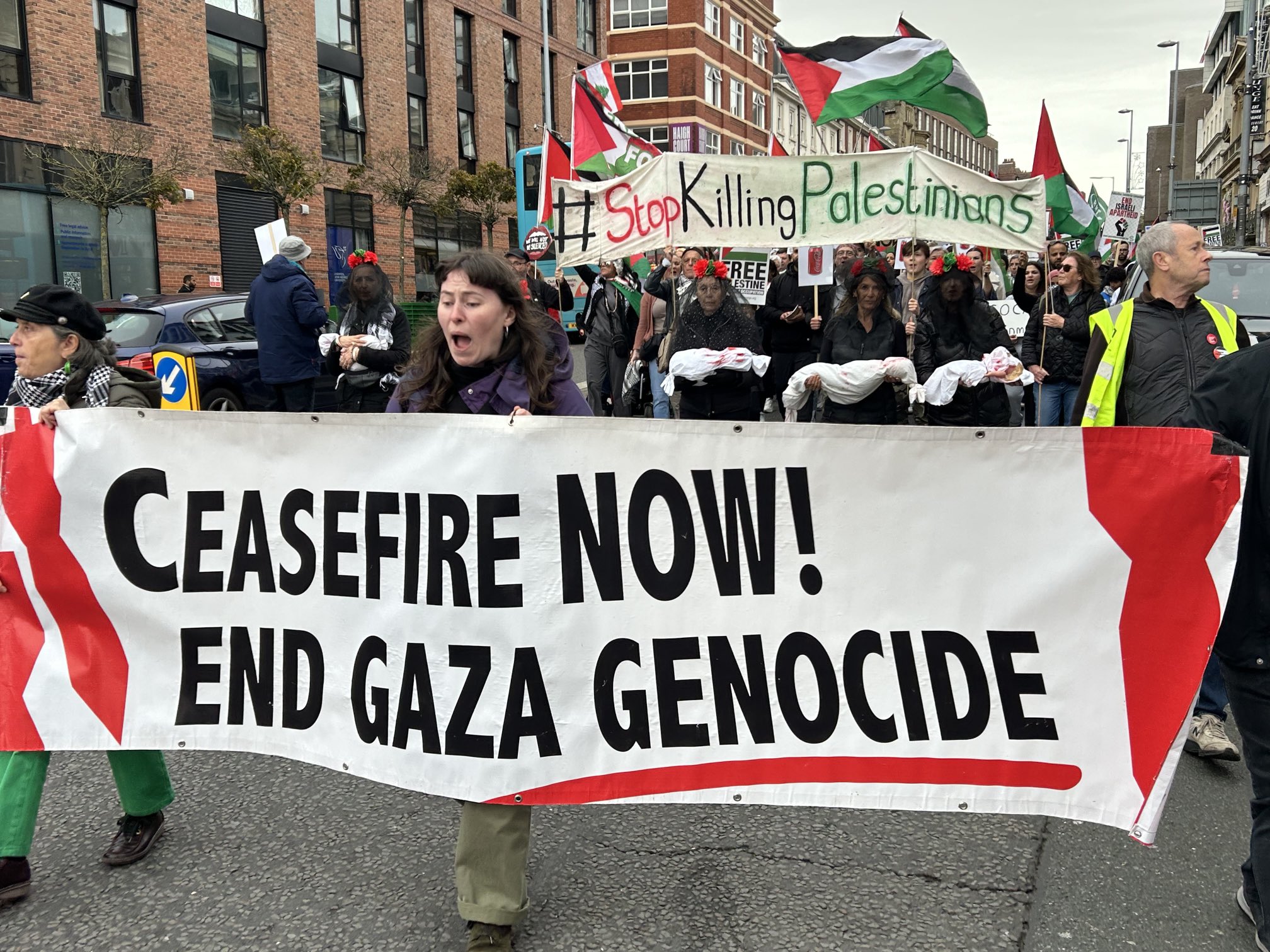 Video: Hundreds marched in Liverpool, England denouncing Israeli genocide in Gaza 