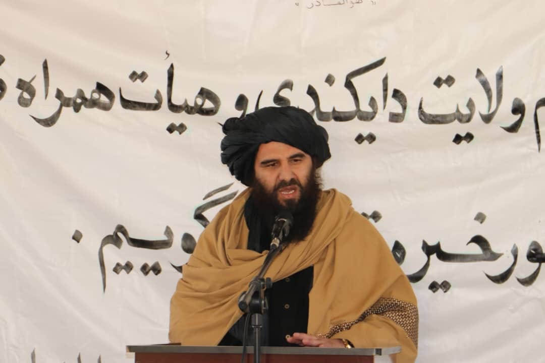 تدریس قانون امر به معروف طالبان به کارمندان استان شیعه‌نشین دایکندی