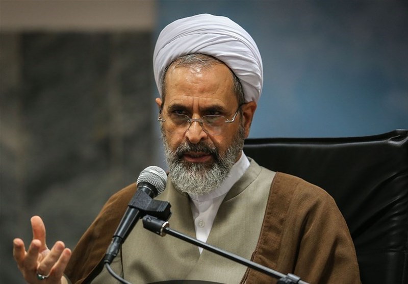 Iranian Seminaries Head stresses expansion of Quranic studies, new tafsir approaches