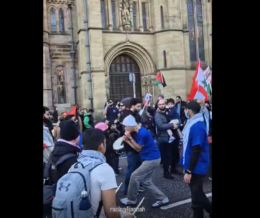 Video: Chanting protesters marched at University of Manchester in solidarity with Palestine, Gaza & Lebanon