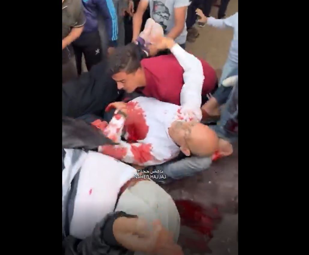 Horrific scenes from evil Zionist massacre in Al-Zawaida in central Gaza which 10 martyred, many injured