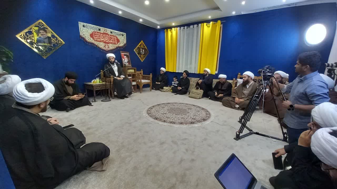 ضرورت ارائه ایده و محتوای روایت دینی و تبیین صحیح وقایع بر اساس آموزه‌های اهل‌بیت(ع)