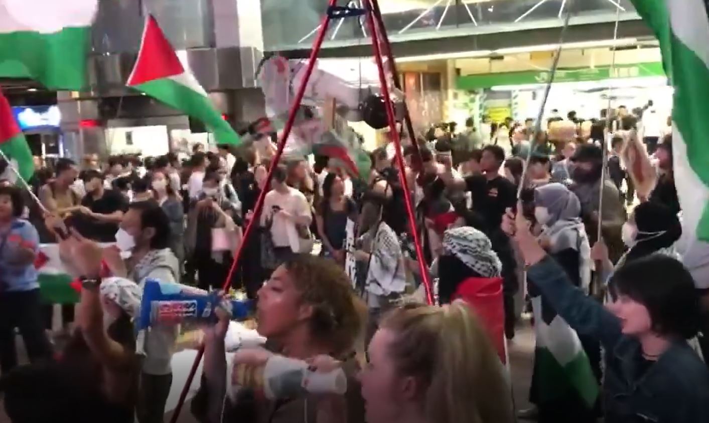 Video: A demonstration in Hachiko Square, Tokyo, in solidarity with Palestine