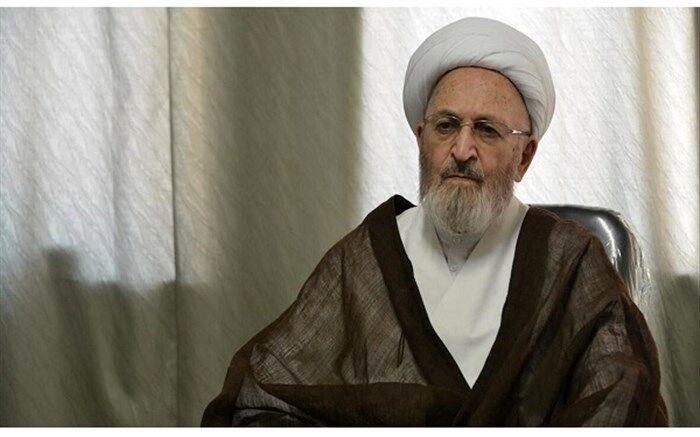 Grand Ayatollah Sobhani condoles over martyrdom of Friday Imam of Kazeroun