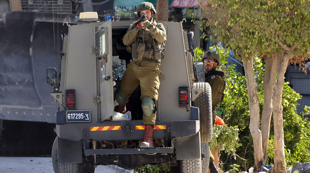 Three Palestinians martyred by Israeli forces during separate West Bank raids 