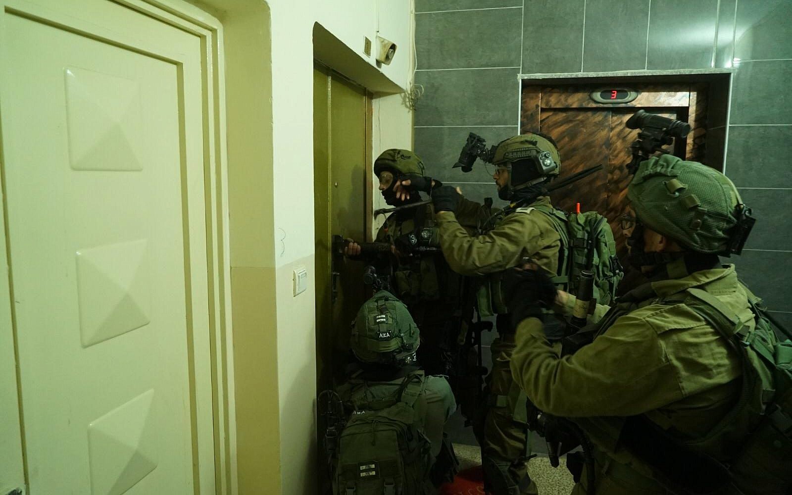IOF large-scale raid, arrest campaign in West Bank