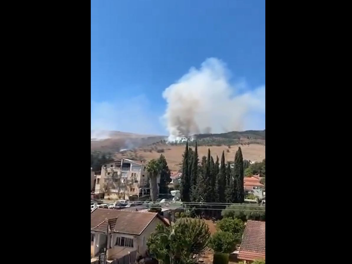 Moment Hezbollah’s rockets directly hit occupied Safad & nearby settlements with dozens of rockets / +3 Videos