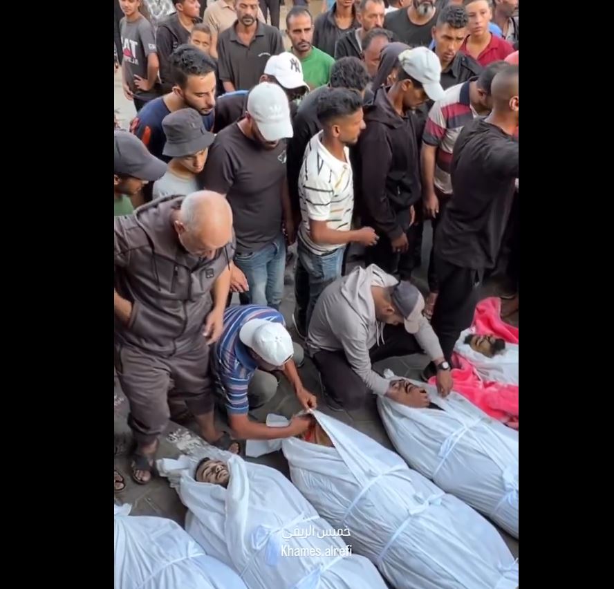 Video: Palestinian families mourn their loved ones mrtryed in Israeli massacres in Deir el-Balah, Gaza