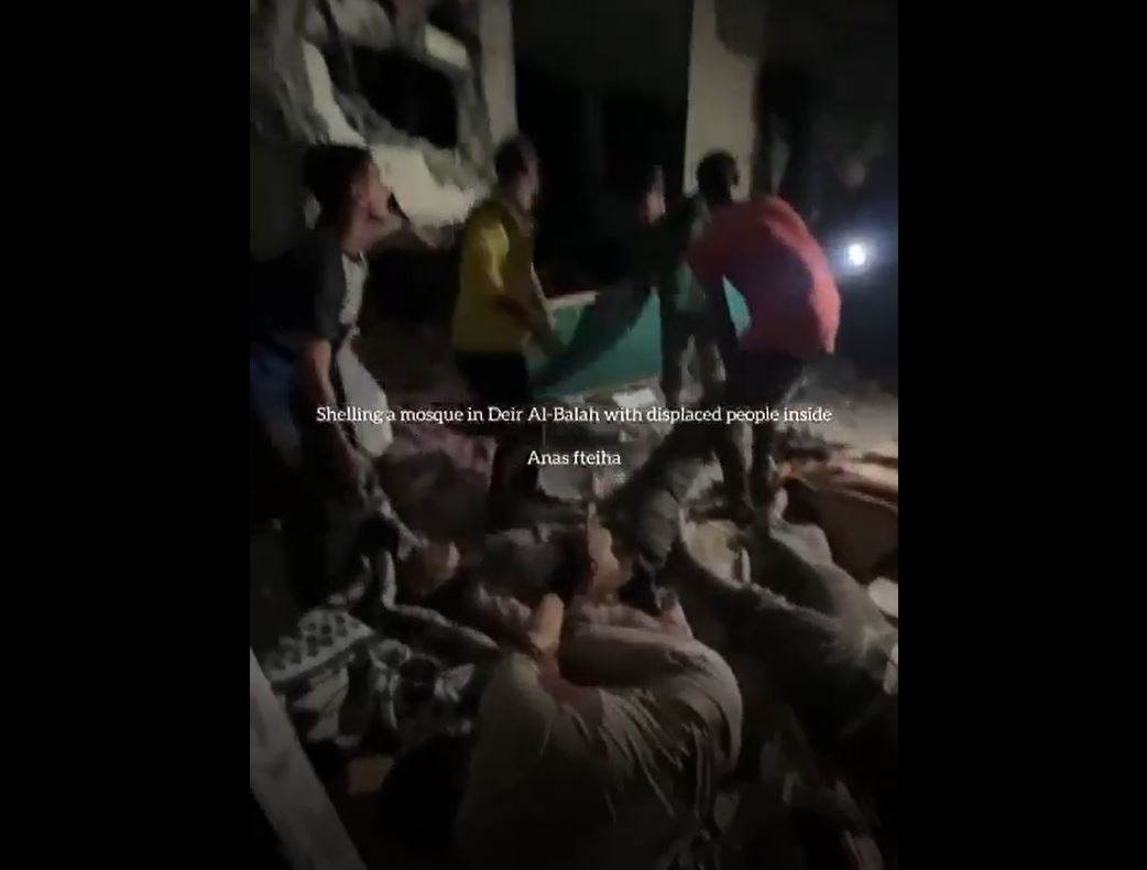 Sensitive Video: Israel bombed a Mosque sheltering displaced civilians in Deir al-Balah, central Gaza