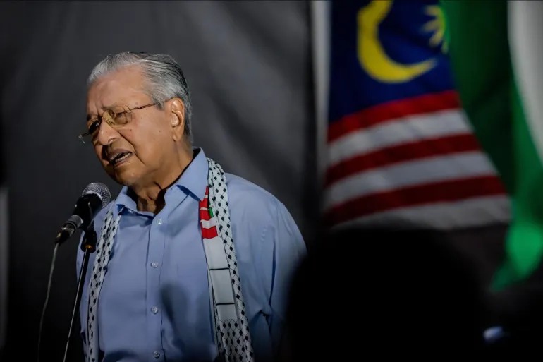 Former Malaysian PM: Al-Aqsa Flood blew up Israeli narrative, renewed nation’s awareness