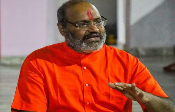 डासना मंदिर का विवादित पुजारी यति नरसिंहानंद लापता
