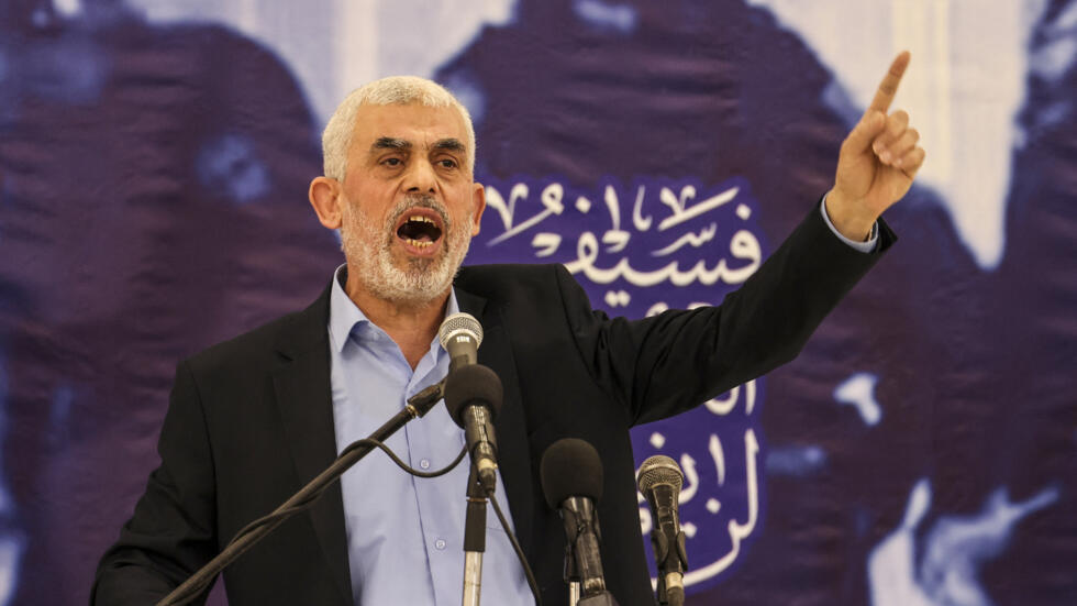 Israeli regime military confirms Hamas leader Sinwar is alive