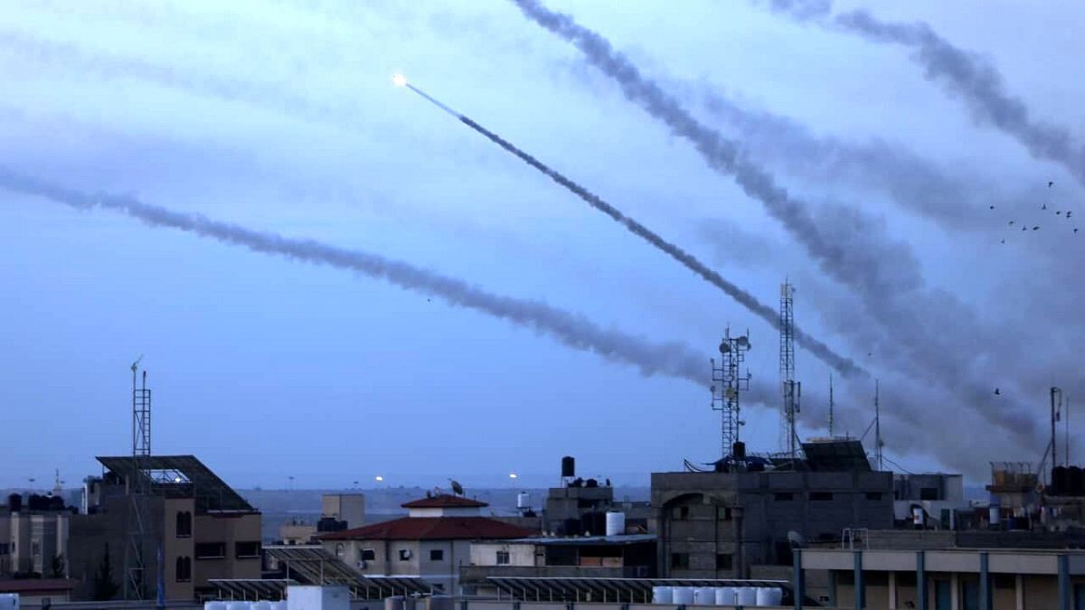 Hezbollah ataca unidade de inteligência militar sionista perto de Tel Aviv