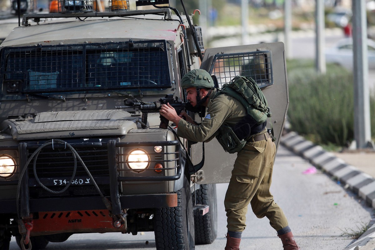Two Palestinian martyred in Israeli occupation forces shooting in Tulkarem