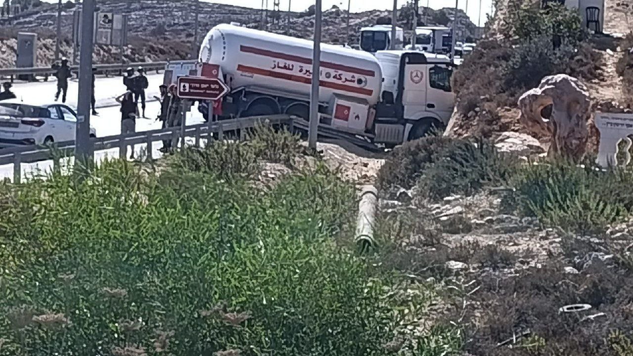 استشهاد المنفذ..مقتل جندي صهيوني وإصابة آخر بعملية دهس قرب رام الله الفلسطينية