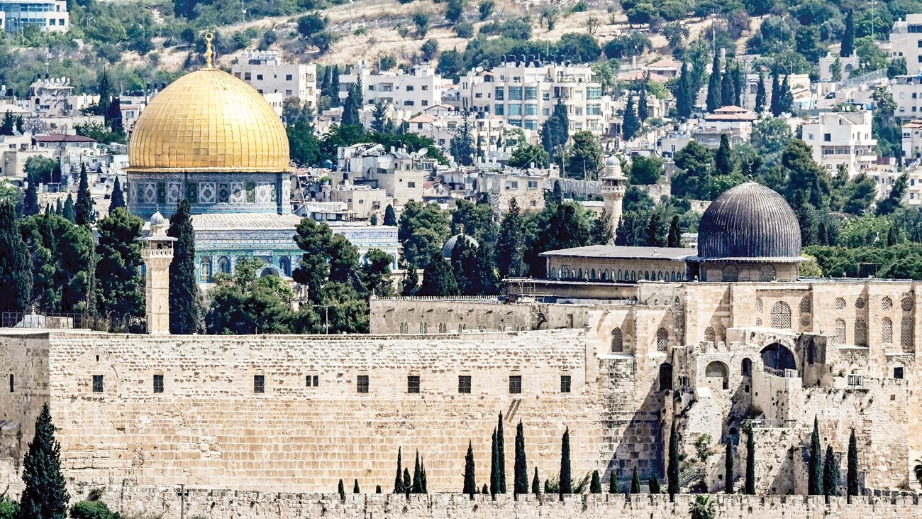 Hamas warns of Israeli plans aimed at destroying Al-Aqsa Mosque