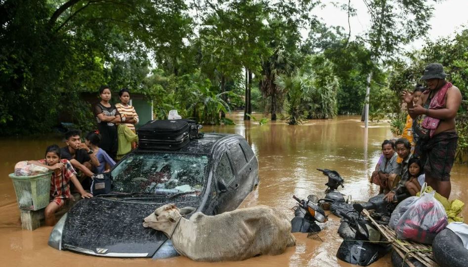 म्यांमार में क़ुदरत का क़हर, 74 की मौत, 88 से अधिक लापता