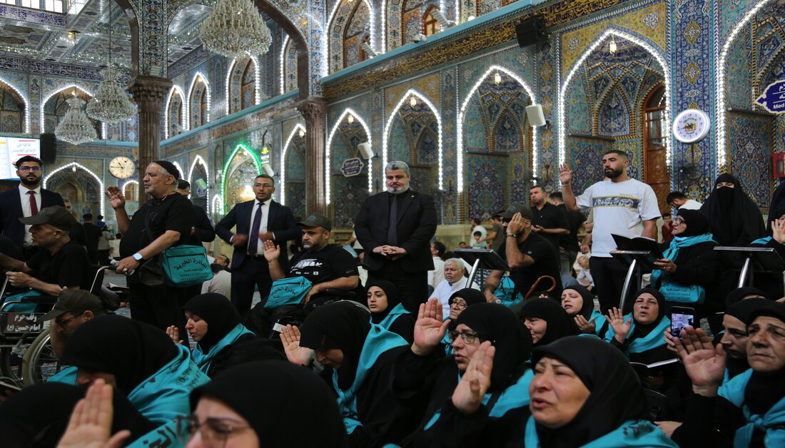  على نفقة العتبة الحسينية.. عوائل لبنانية تزور العتبات المقدسة في العراق لاول مرة + صور 