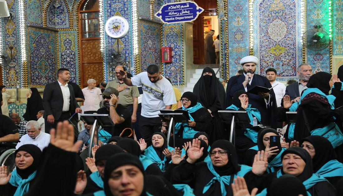 تشرف تعدادی از خانواده‌های لبنانی با حمایت آستان حسینی به عتبات عالیات + تصاویر