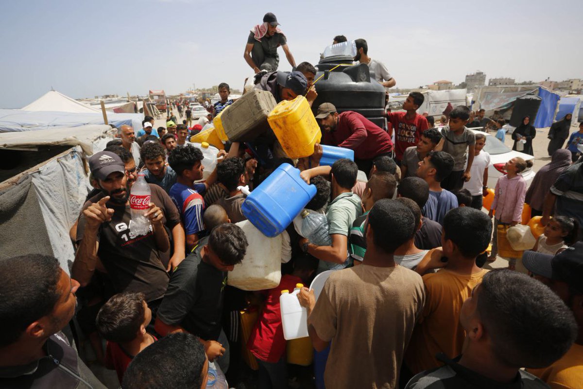 UN Rapporteur: Water pollution in Gaza is a silent bomb whose impact is greater than those that destroy buildings