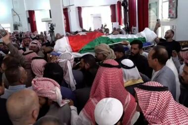 فیديو | تشييع جثمان الشهيد الأردني ماهر الجازي في الاردن منفذ عملية معبر الكرامة 