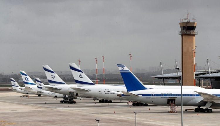International airlines cancel their flights to Israel