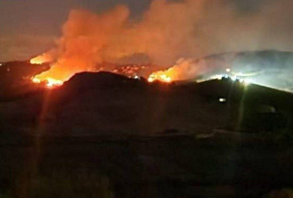 شهرک صهیونیست نشین «المطله» در آتش راکت‌های حزب الله می‌سوزد + ویدیو