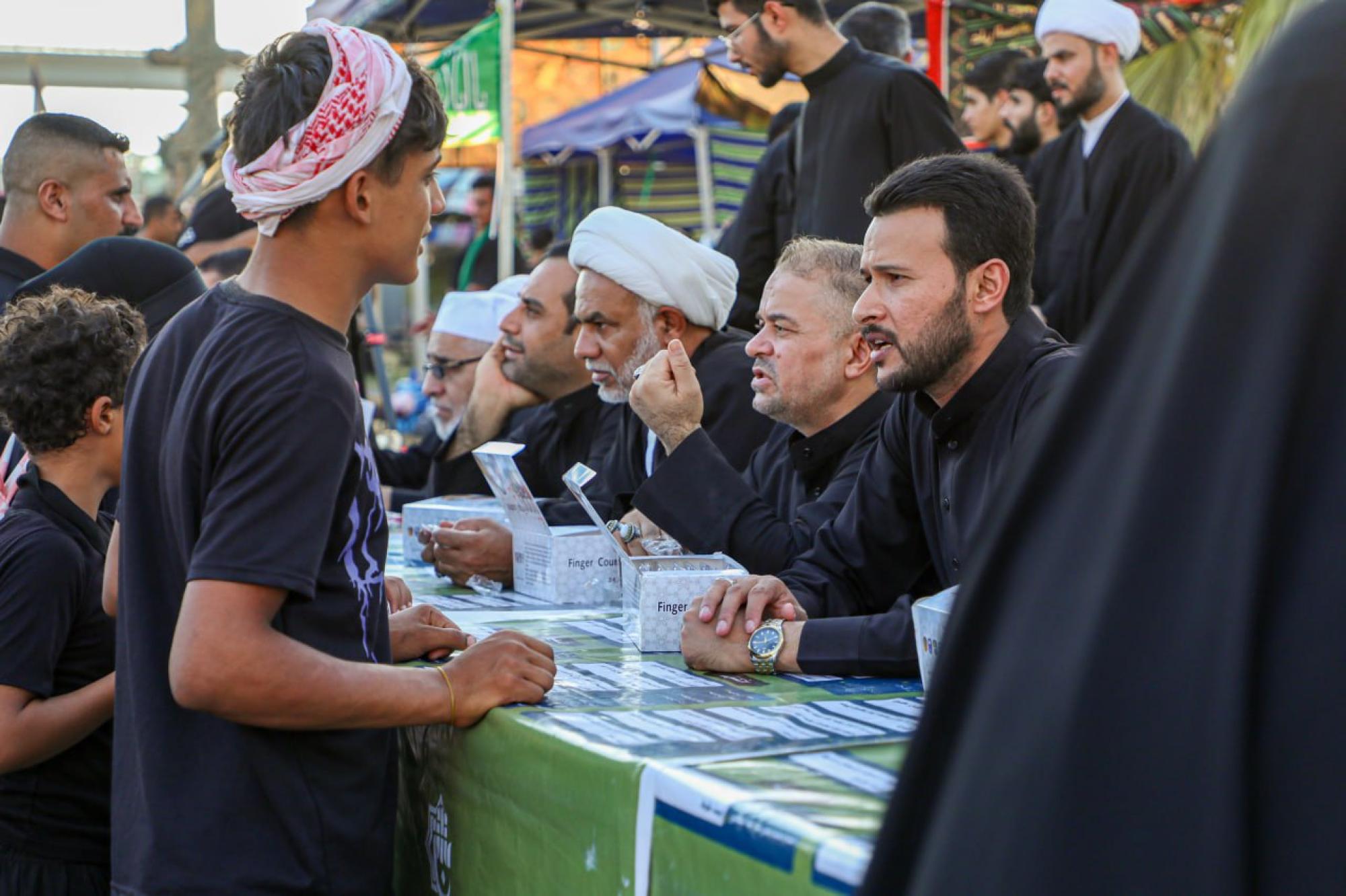 العتبة العباسية تفتتح 4 محطات قرآنيّة لتصحيح قراءة قصار السور في النجف الأشرف
