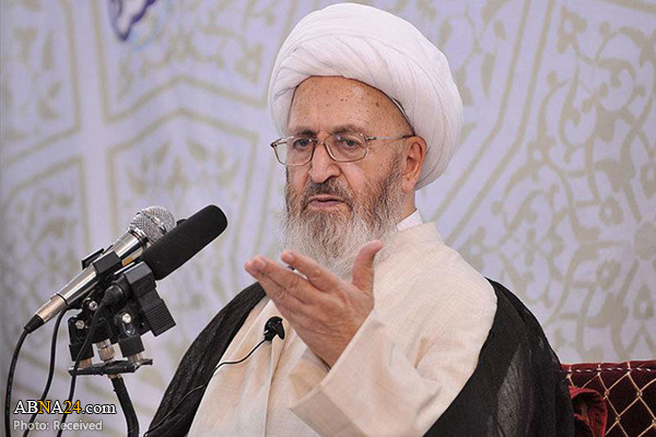 آية الله سبحاني: الدعوة إلى التقريب غير كافية ويجب بذل مزيد من الجهود لتعزيز صفوف المسلمين