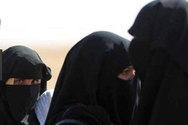 دادگایی کردنی ژنێکی سویدی بە تۆمەتی جەنایەتی جەنگی لە دژی ئێزدییەکان
