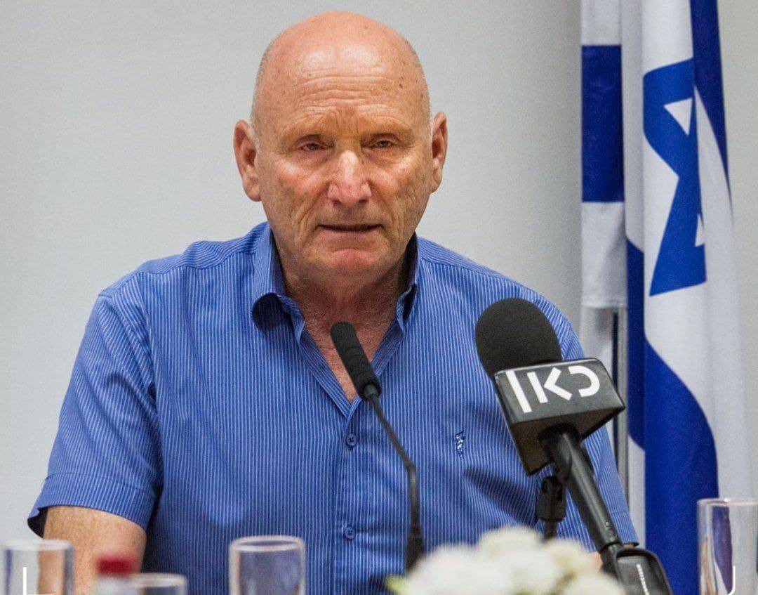 اسحاق بريك: استمرار الحرب مع حماس وحزب الله سيؤدي إلى انهيار إسرائيل