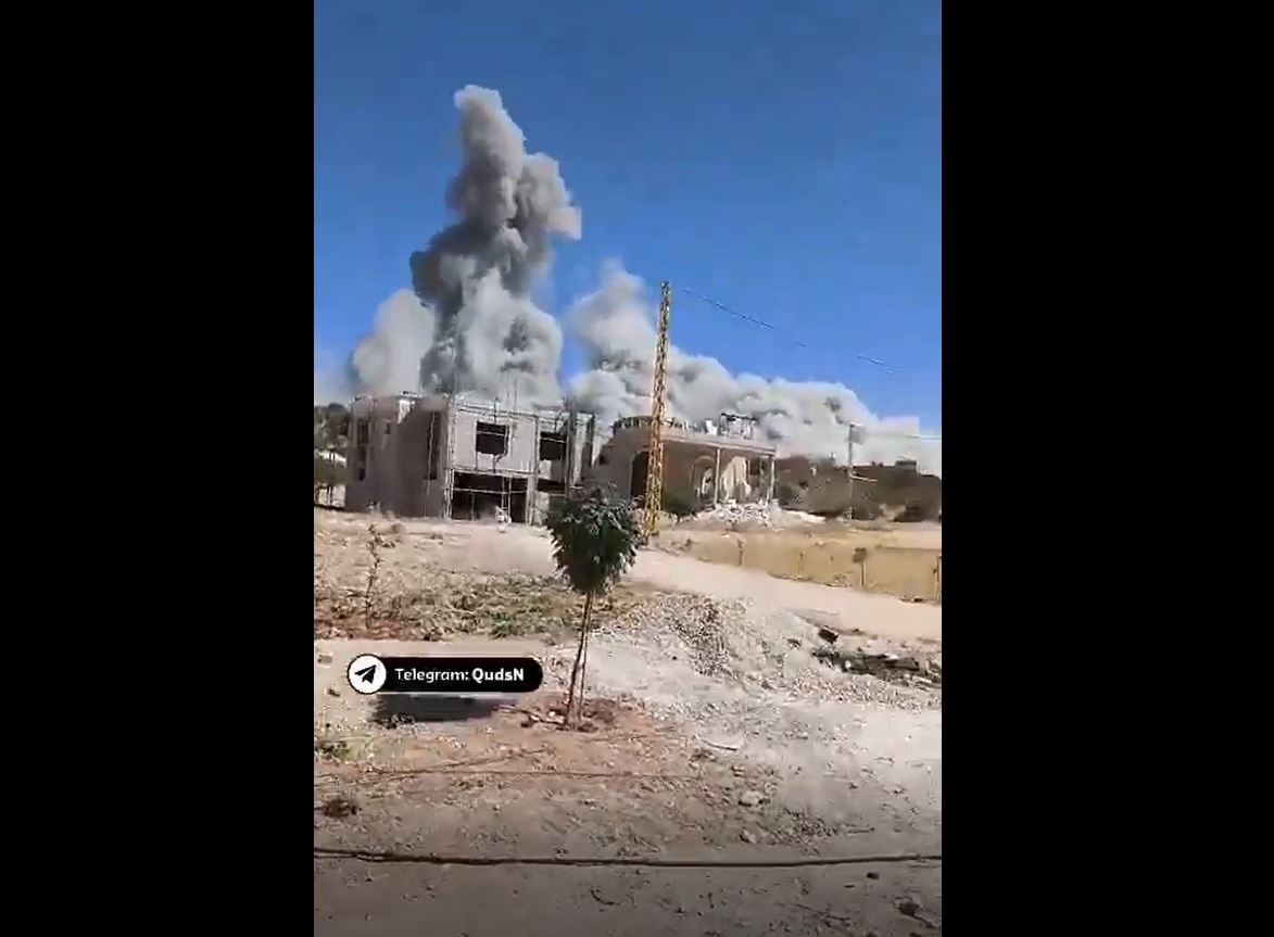 Urgent: Israeli airstrikes target residential area in Nahle, West Bekaa, eastern Lebanon / Video