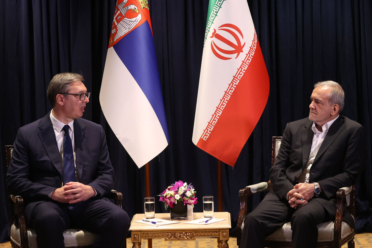 Iran President highlights Israeli crimes in meeting with Serbian counterpart