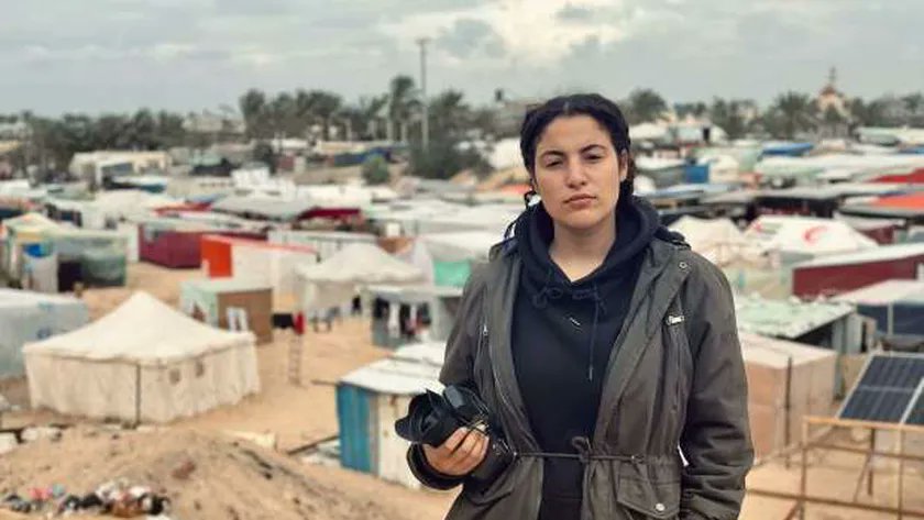 Palestinian journalist Bisan Owda wins “Emmy International” award despite Zionist lobby pressure