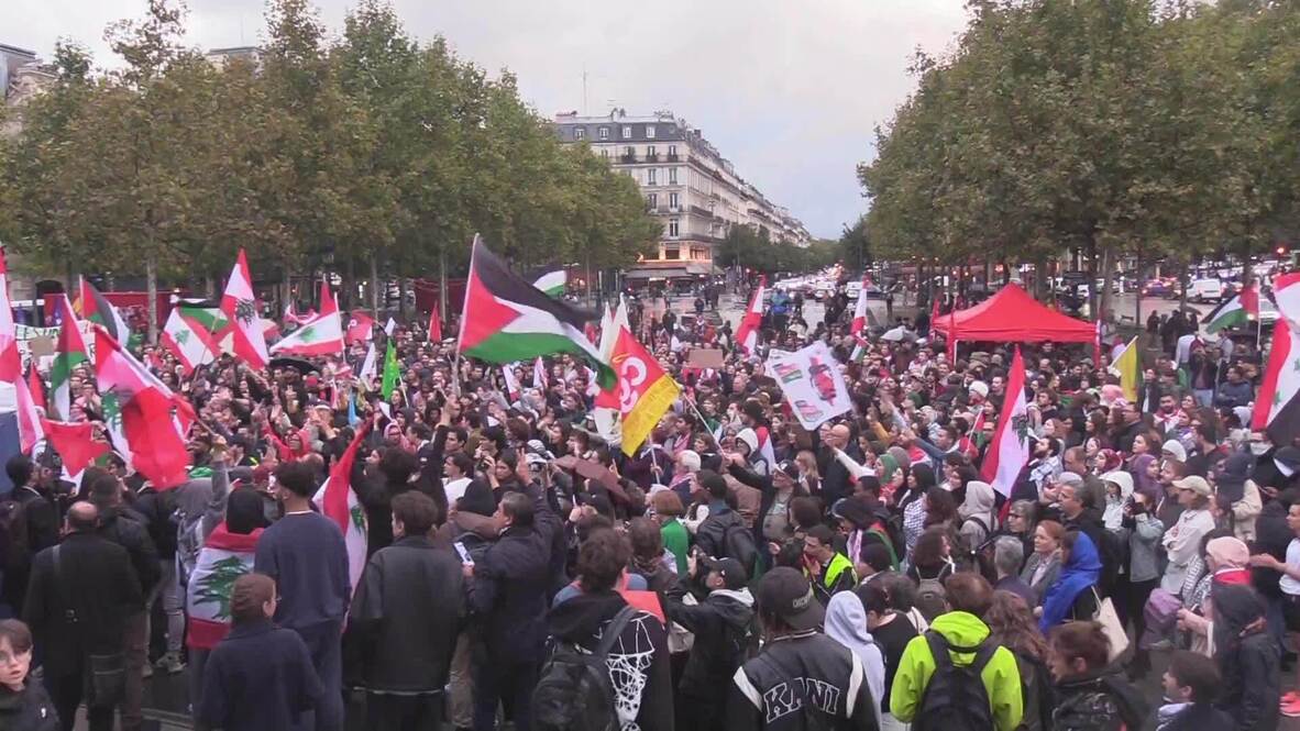 Massive protest held in Paris against Israeli attacks on Lebanon