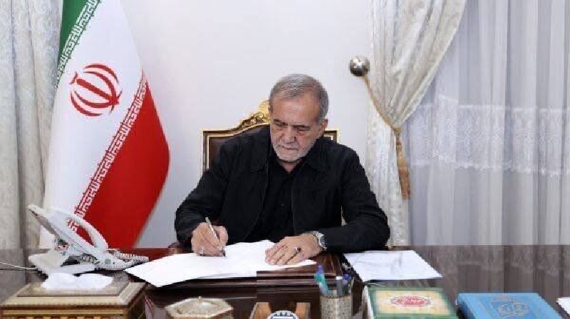 لبنان پر صہیونی جارحیت کھلی دہشت گردی اور جنگي جرم ہے، صدر پزشکیان
