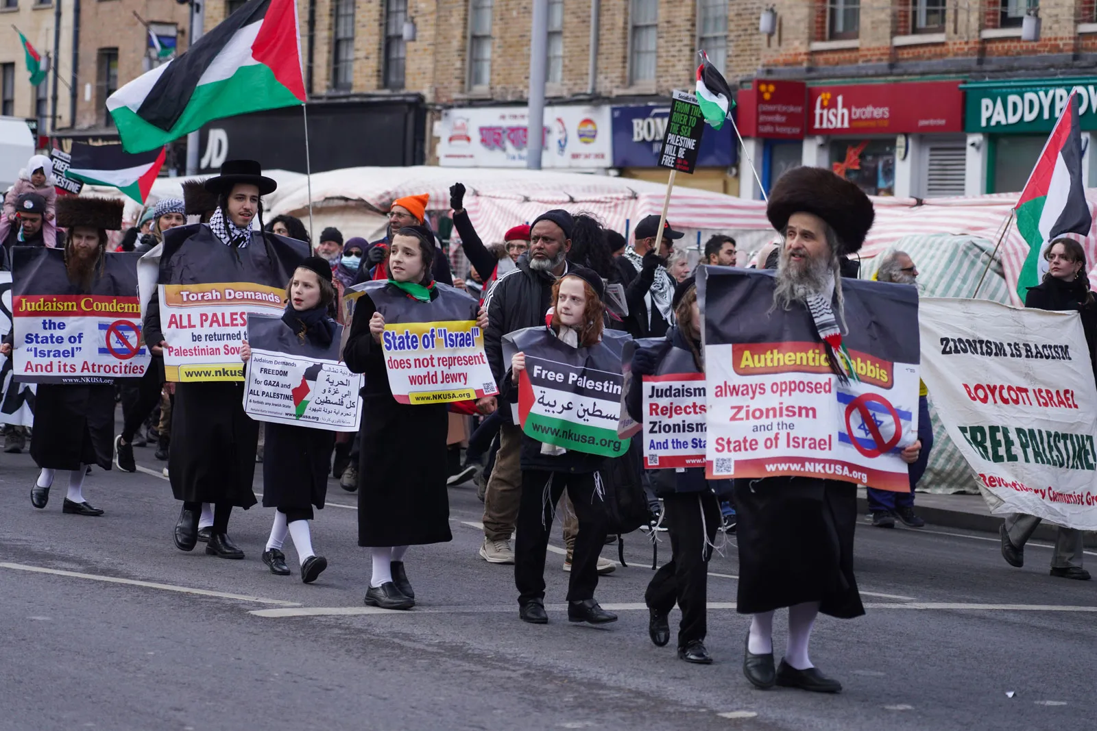 Anti-Zionist Rabbis gather in New York to declare solidarity with Lebanon, Gaza 
