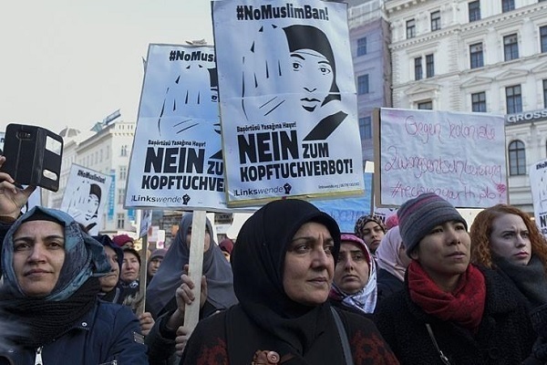  Anti-Muslim video withdrawn by German state government after backlash