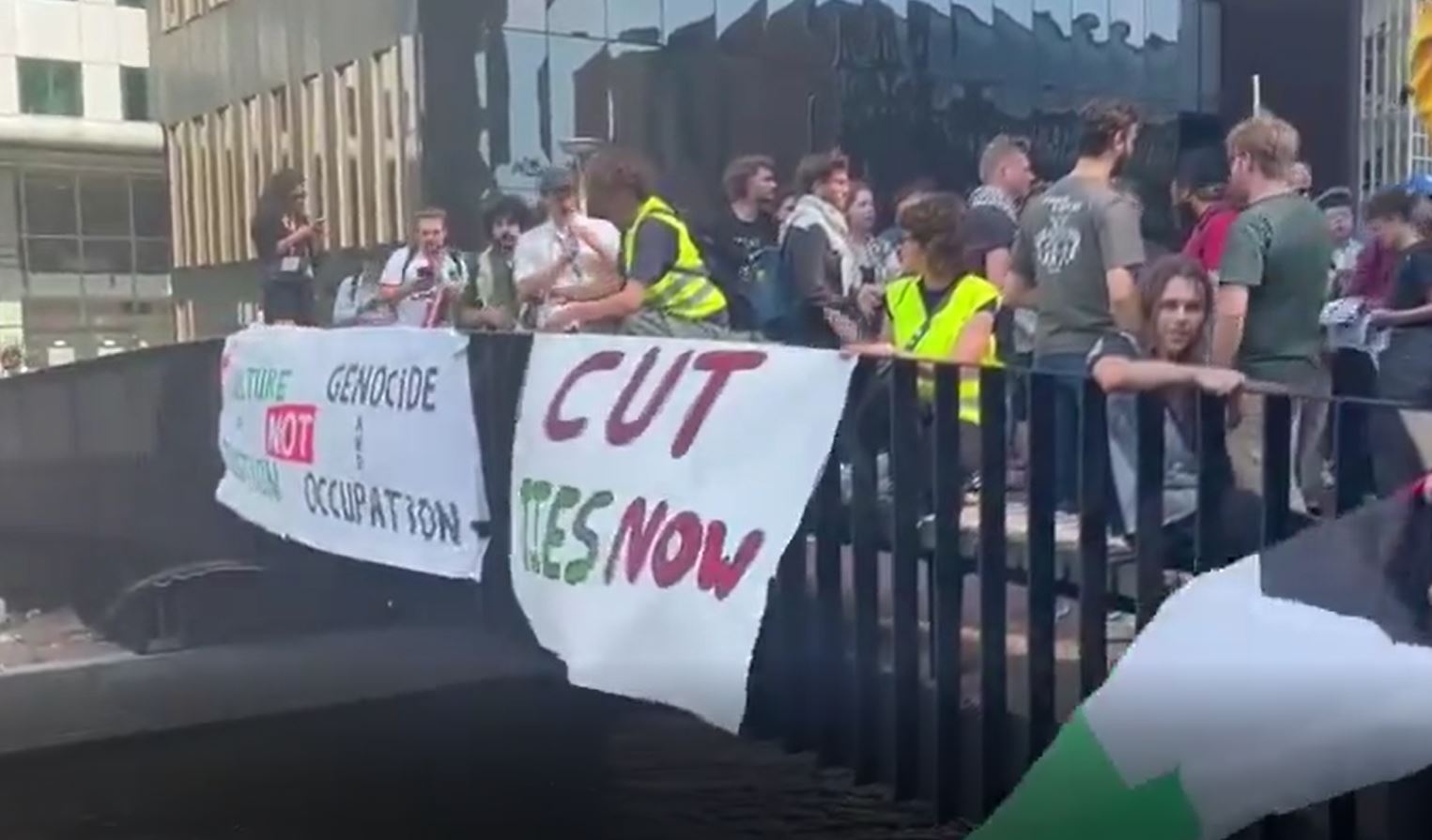 Video: Students at University of Amsterdam calling for boycott Israeli institutions for ongoing genocide in Gaza