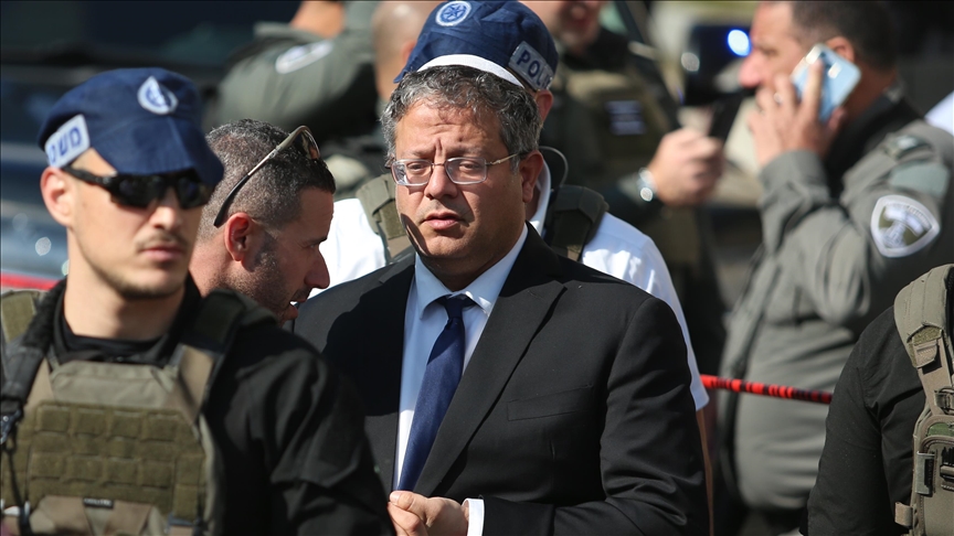 Zionist settlers attack ‘Ben-Gvir’ in Tel Aviv